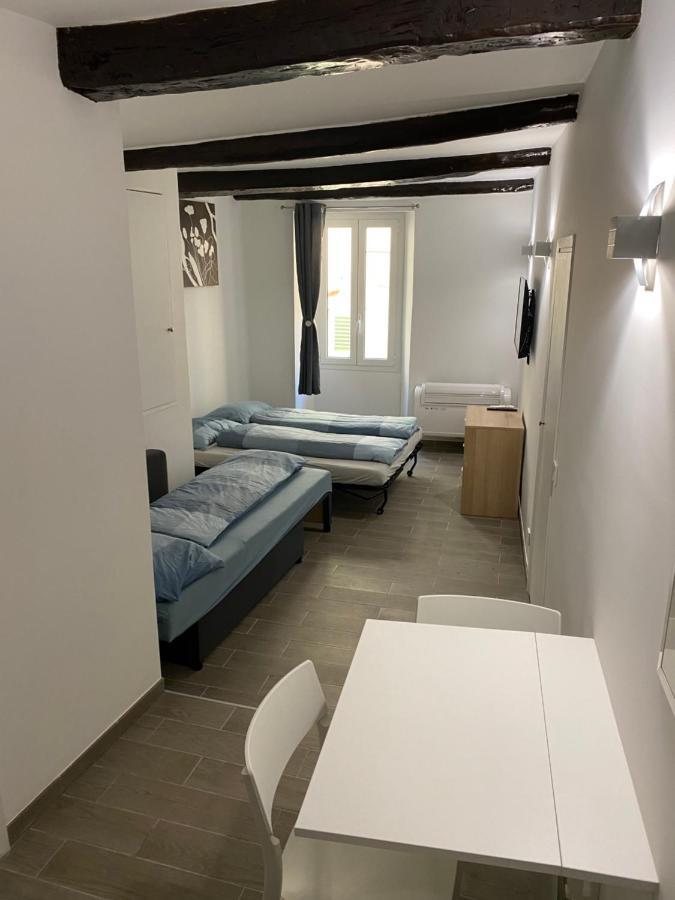 Renovated Studio In The Heart Of The Old Town Menton Ngoại thất bức ảnh